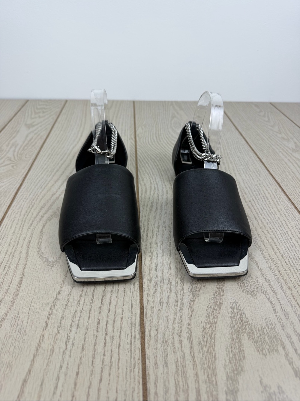 Katy Perry Caught Up Square Toe Silver Chain Anklet Sandal 9.5M Black $98 - Picture 2 of 9